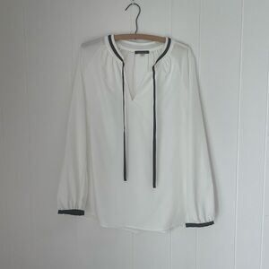 Tommy Hilfiger White Black Trim pullover popover Blouse Size Large